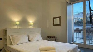 Ropa de cama hipoalergénica, edredón, insonorización y wifi gratis 