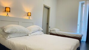 Room - Jazz Hotel (Naples)