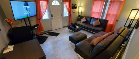 Smart TV, music library, video library, stereo