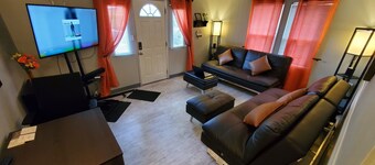 2 bedroom / 1 bath entire house across from the food trucks of the Aloha mall! 