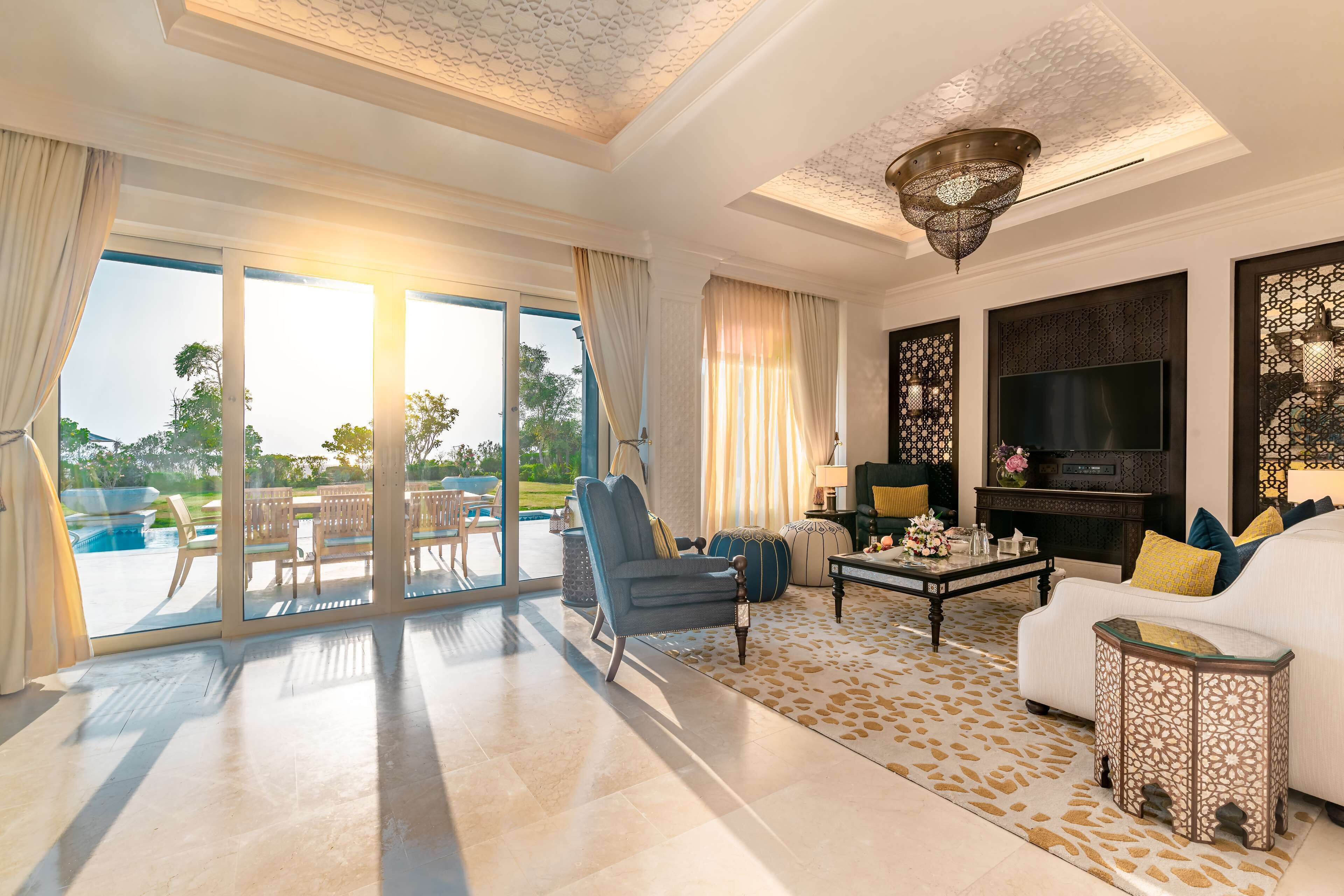 Premium bedding, minibar, in-room safe, blackout drapes