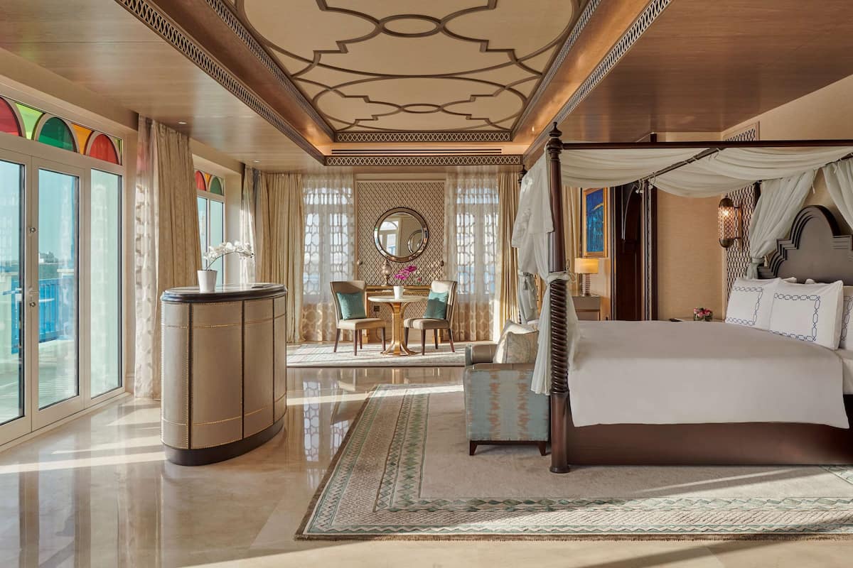 royal villa, 1 king bed, with waterpark access | 1 bedroom, premium bedding, minibar, in-room safe