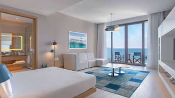 Minibar, soundproofing, free WiFi, bed sheets