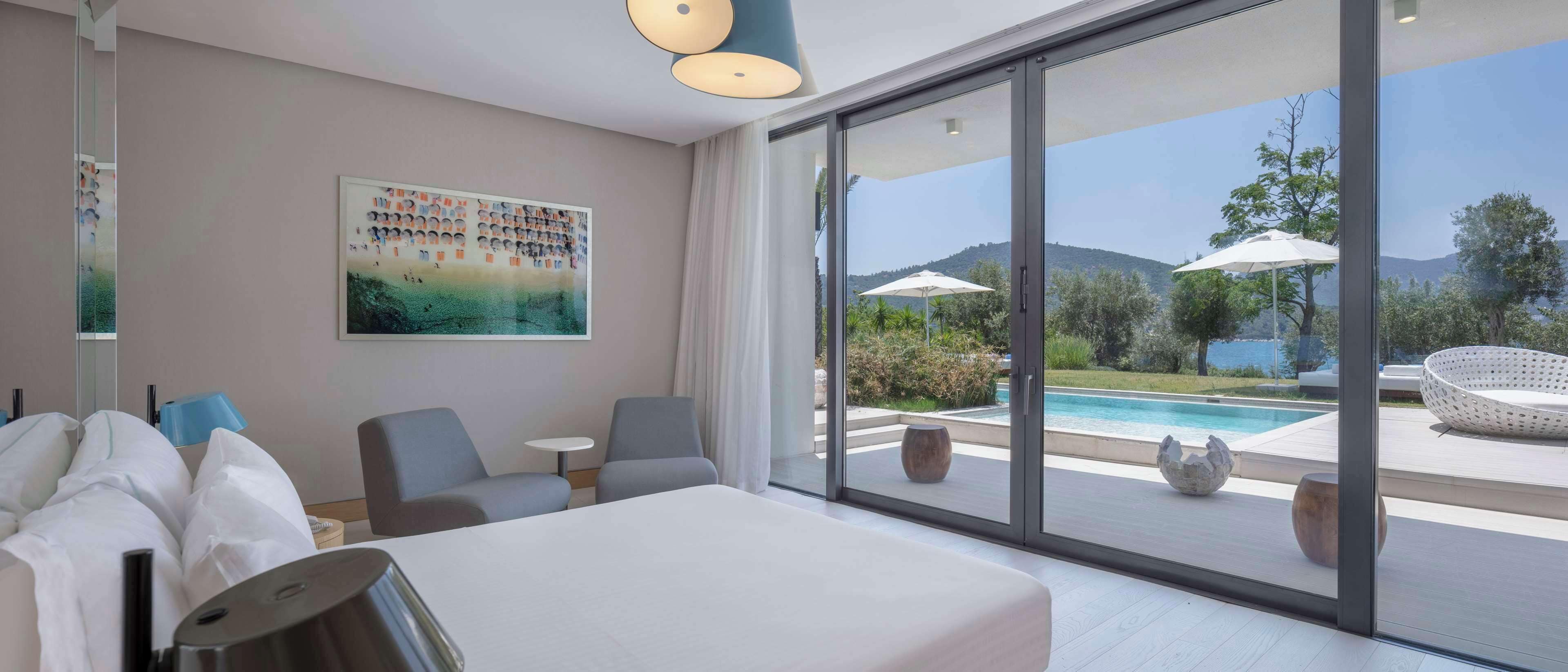 Suite presidencial, acceso a la alberca (Aegean) | Minibar, insonorización, wifi gratis y ropa de cama 