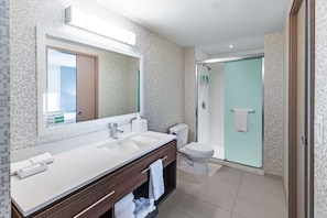 Suite, 1 Bedroom, Non Smoking | Bathroom shower