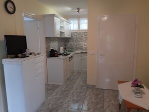 Fridge, microwave, oven, toaster