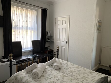 The Capri Guesthouse - Image 76
