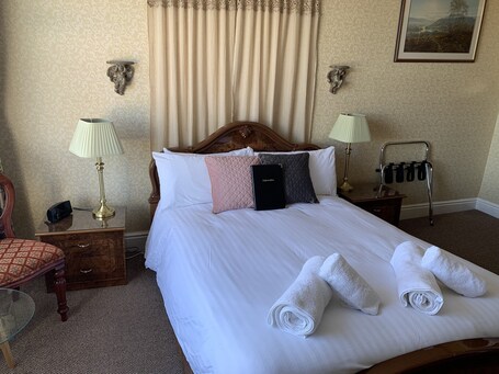 The Capri Guesthouse - Image 49