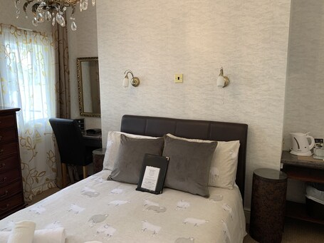The Capri Guesthouse - Image 69