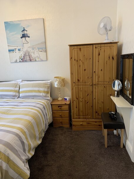 The Capri Guesthouse - Image 78