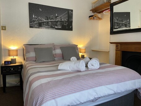 The Capri Guesthouse - Image 25