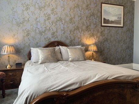 The Capri Guesthouse - Image 37
