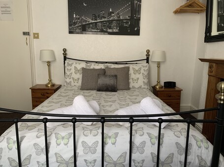 The Capri Guesthouse - Image 36