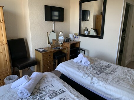 The Capri Guesthouse - Image 66