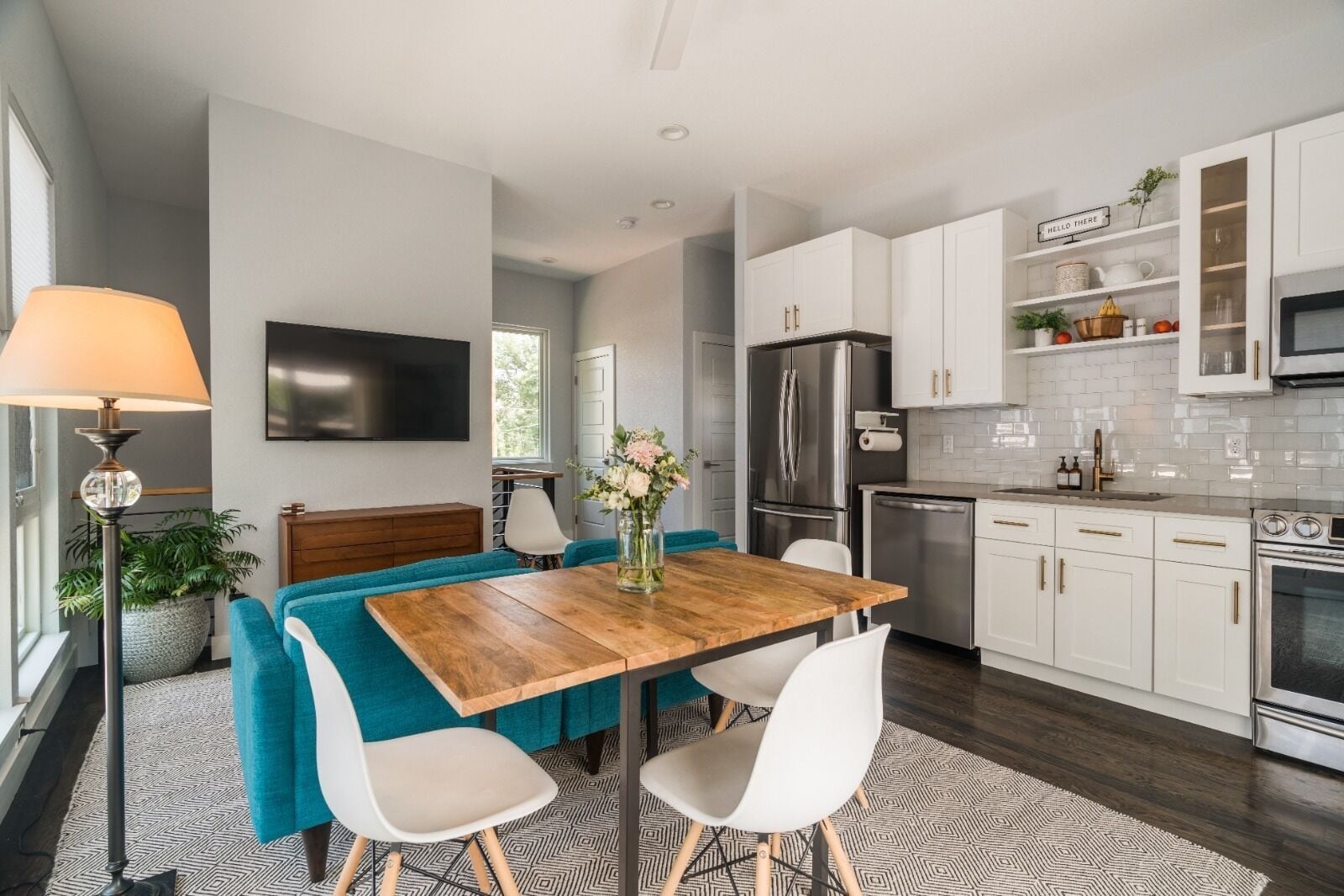 Light Filled Tennyson Hideaway