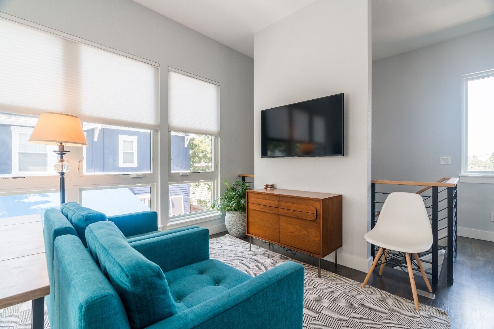 Light Filled Tennyson Hideaway