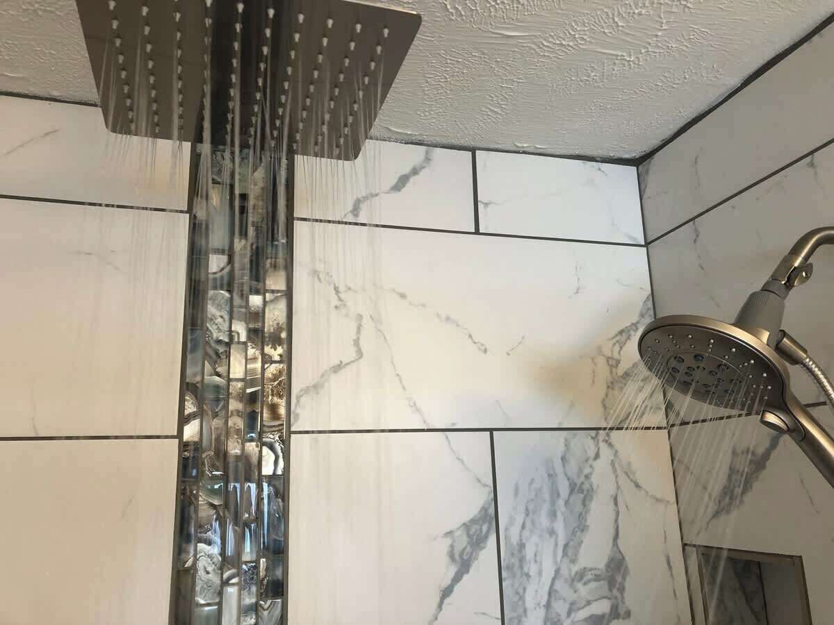 Bathtub, hair dryer