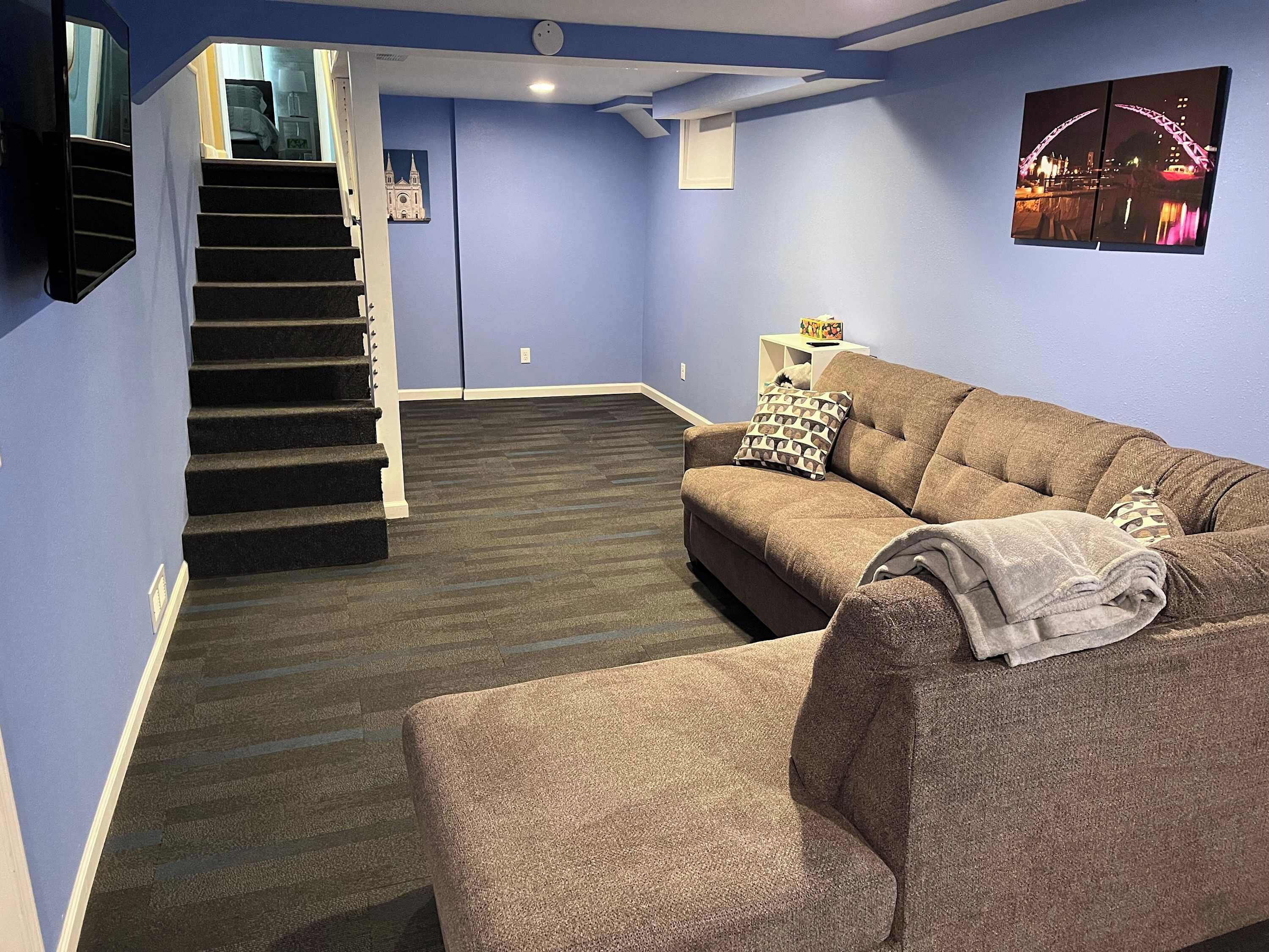 تلفزيون، مكتب