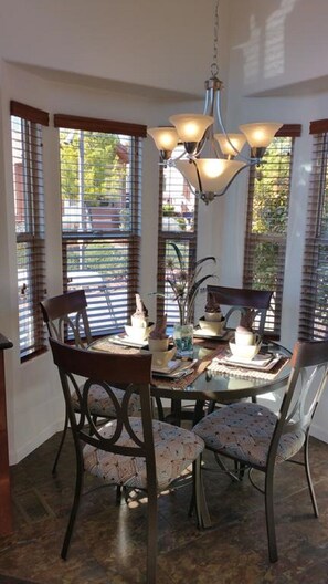 Dining - SEDONA PINES RESORT 1BDRM 1 BA (Sedona)