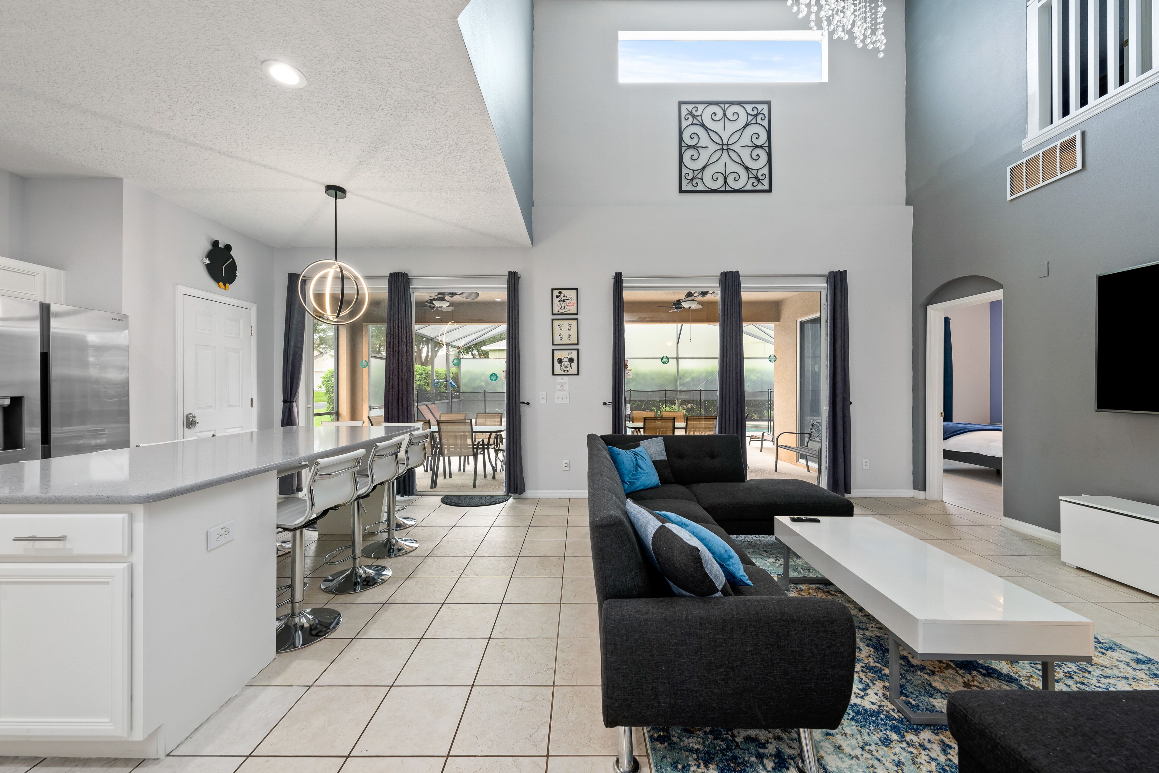 Smart TV, video games