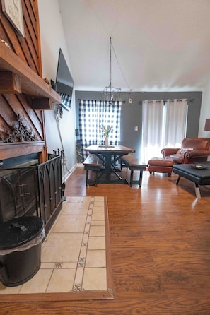 Interior - 3 Bdrm, 2 Bath Condo in the Summit of Gatlinburg (Gatlinburg)