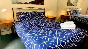 2 bedrooms, desk, iron/ironing board, bed sheets