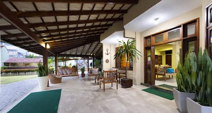 Coqueiros Praia Hotel - Balneário de Iriri