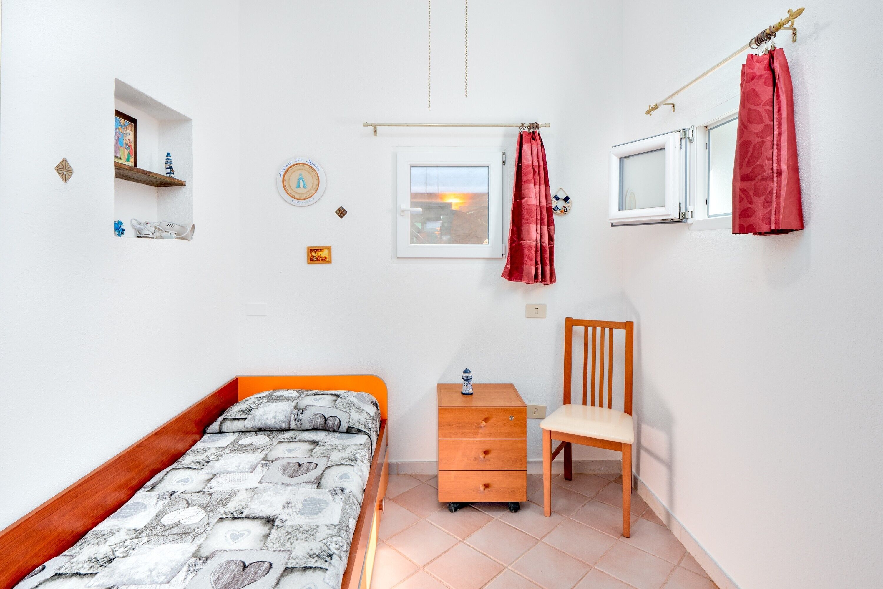 3 habitaciones, tabla de planchar con plancha y wifi gratis 