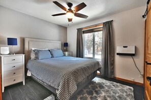 1 camera, una scrivania, ferro/asse da stiro, Wi-Fi gratuito