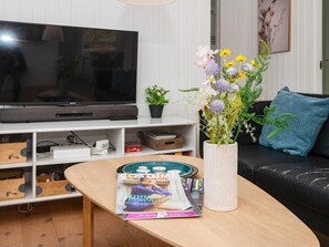 House | Interior - Simplistic Holiday Home in OksbÃ¸l near Sea (Henne)