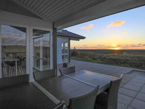 House | Exterior - Vibrant Holiday Home in Jutland near Sea (Logstor)
