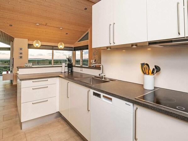 House | Private kitchen