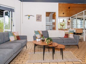 House | Living area - 12 Person Holiday Home in Ebeltoft (Ebeltoft)