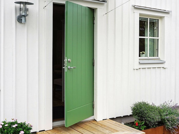 House | Exterior