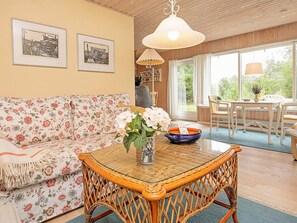 House | Interior - 7 Person Holiday Home in Jerup (Strandby)