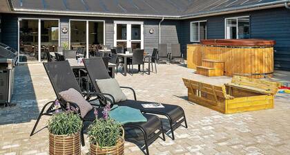 Splendid Holiday Home in Ålbæk With Swimming Pool