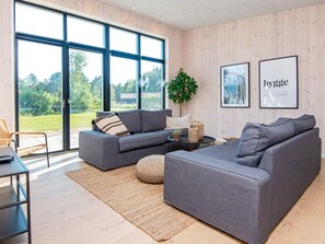 Interior - 5 Star Holiday Home in Glesborg (Glesborg)