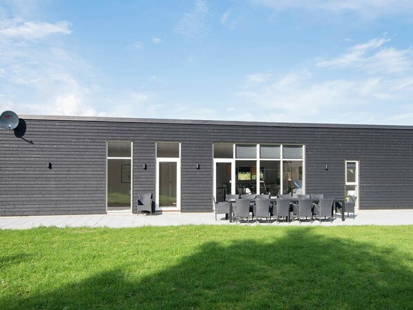 House | Exterior