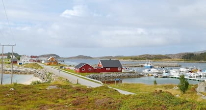 7 Person Holiday Home in Abelvær
