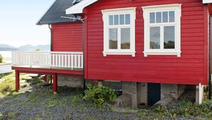 Exterior - 7 Person Holiday Home in Abelvær (Naeroy)