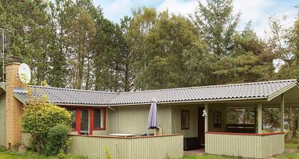 6 Person Holiday Home in Rodby