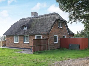 House | Exterior - 6 Person Holiday Home in Ulfborg (Ulfborg)