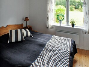 2 bedrooms, individually furnished