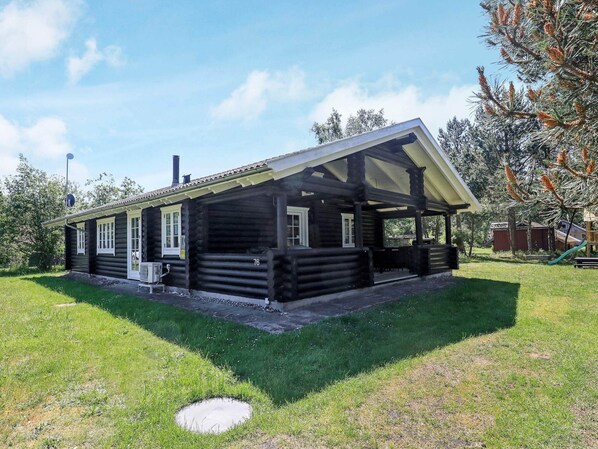 House | Exterior
