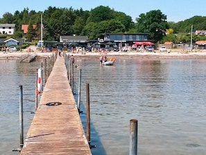 Beach - Deluxe Holiday Home With Terrace in Jutland (Bjert)