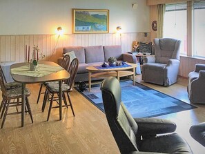 House | Interior - 8 Person Holiday Home in Kaldfarnes (Senja)
