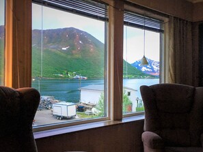 House | Interior - 8 Person Holiday Home in Kaldfarnes (Senja)