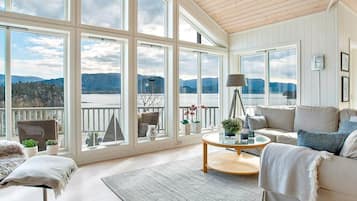 House | Interior