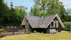 Unclassified image, 3 of 19, button - Alluring Holiday Home in Glesborg With Barbecue (Glesborg)
