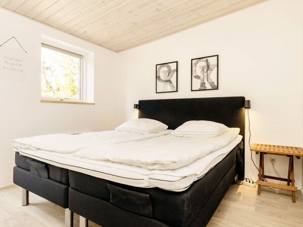 House - 5 Star Holiday Home in Hadsund (Hadsund)